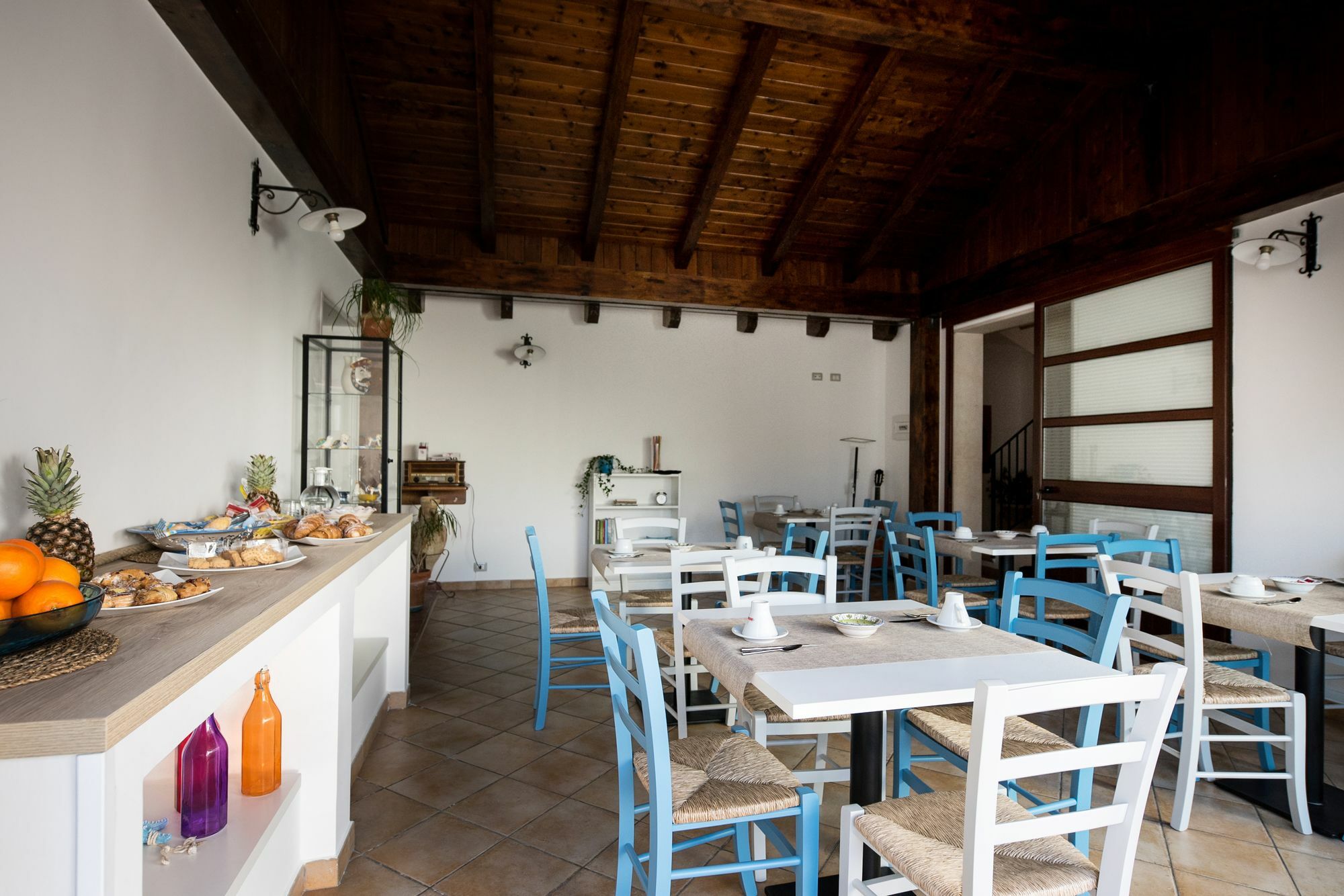 Cabrera House Bed & Breakfast ปอซซัลโล ภายนอก รูปภาพ