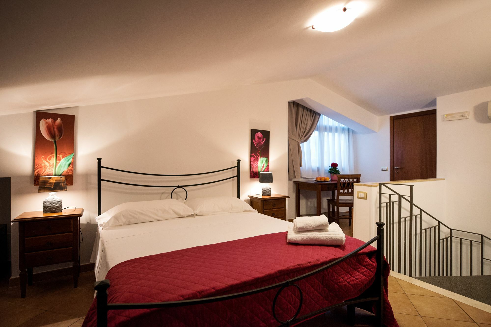 Cabrera House Bed & Breakfast ปอซซัลโล ภายนอก รูปภาพ
